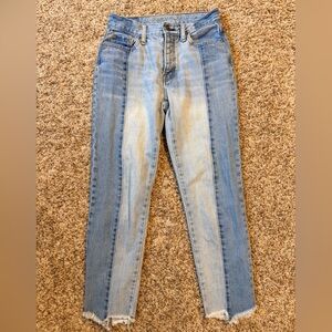 American Eagle Outfitters Light Blue Skinny Jeans